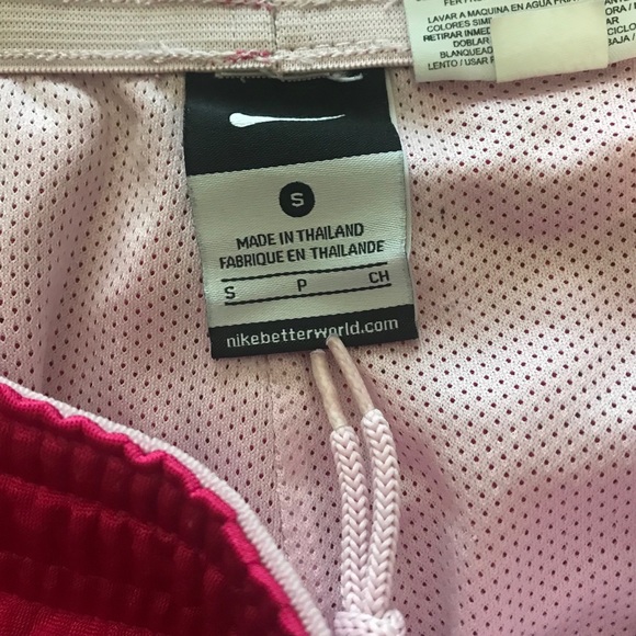 Nike shorts - Picture 3 of 3